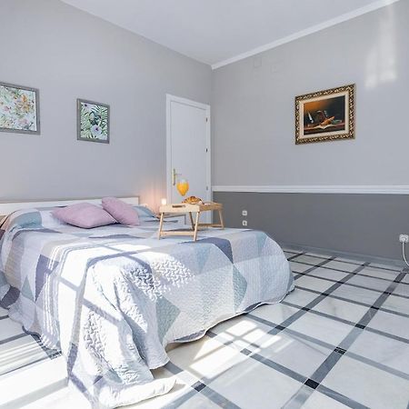 Appartement Bhost - Trinidad à Cordoue Extérieur photo