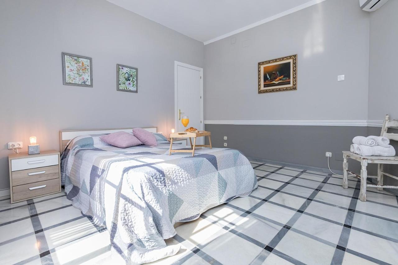 Appartement Bhost - Trinidad à Cordoue Extérieur photo
